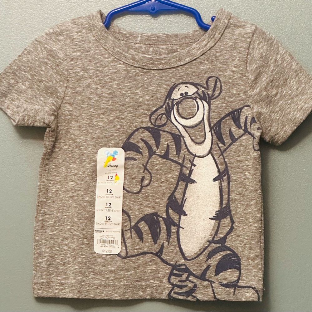 Disney Gray Tigger Short Sleeve Tee